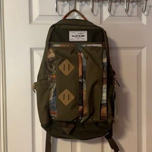 Brand new Dakine backpack